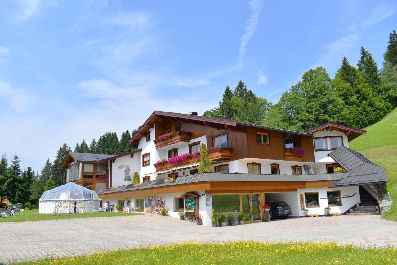 Ferienwohnung Saalbach Fieberbrunn Exterior photo